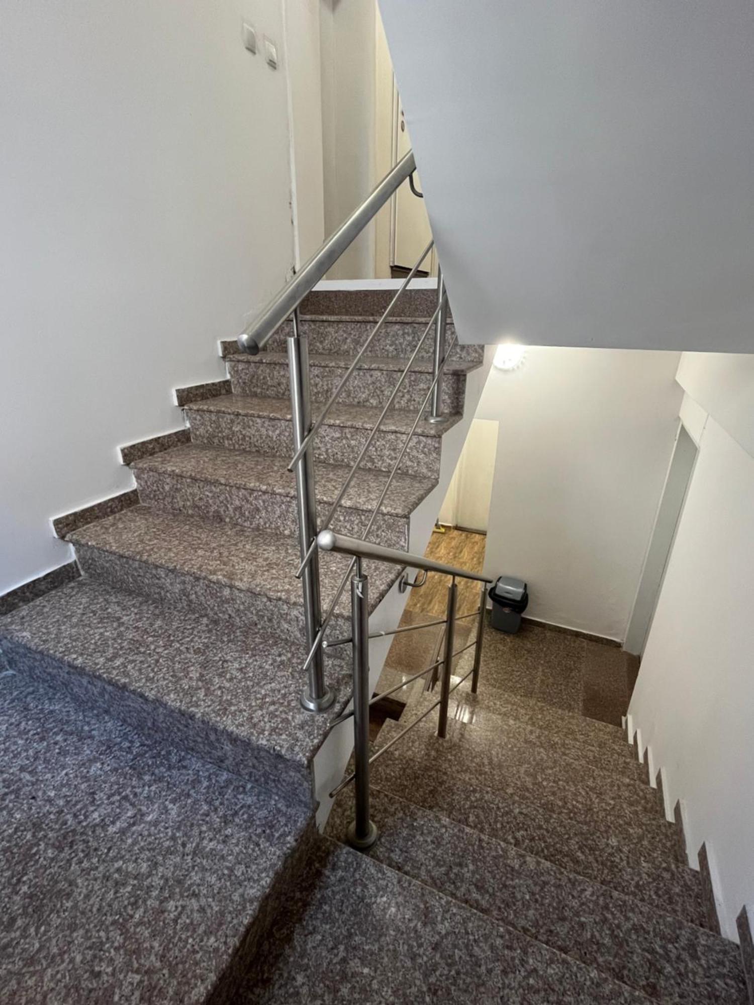 En-Suite Rooms: Novа Guesthouse In Sofia Center Экстерьер фото