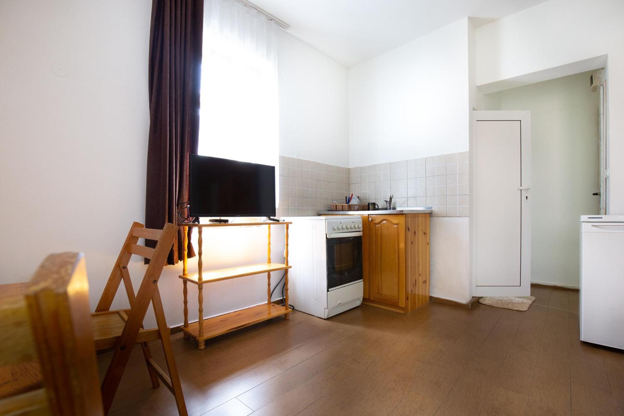 En-Suite Rooms: Novа Guesthouse In Sofia Center Экстерьер фото